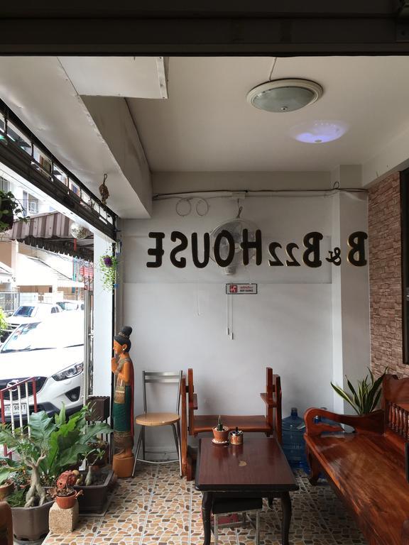 B&B 22 House Банкок Екстериор снимка
