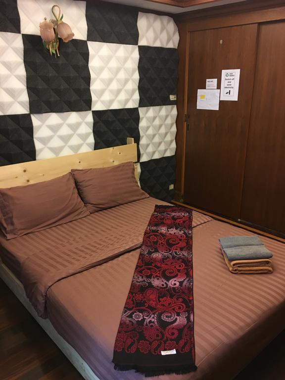 B&B 22 House Банкок Екстериор снимка